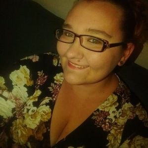 Meet your Posher, Michaela